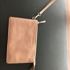 Michael Kors Flat Clutch Phone/Wallet Wristlet